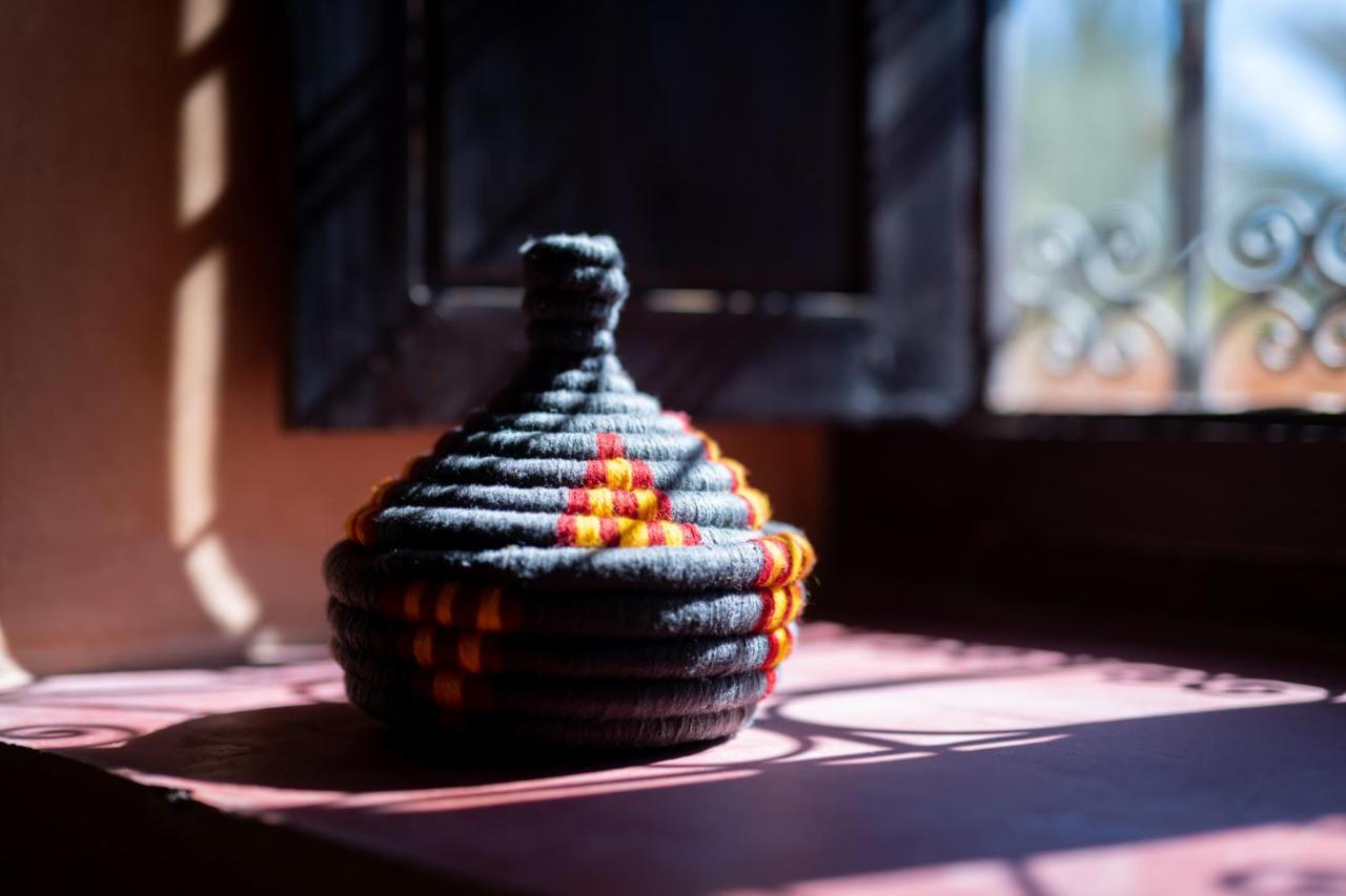 Riad Hanan Варзазат Екстериор снимка