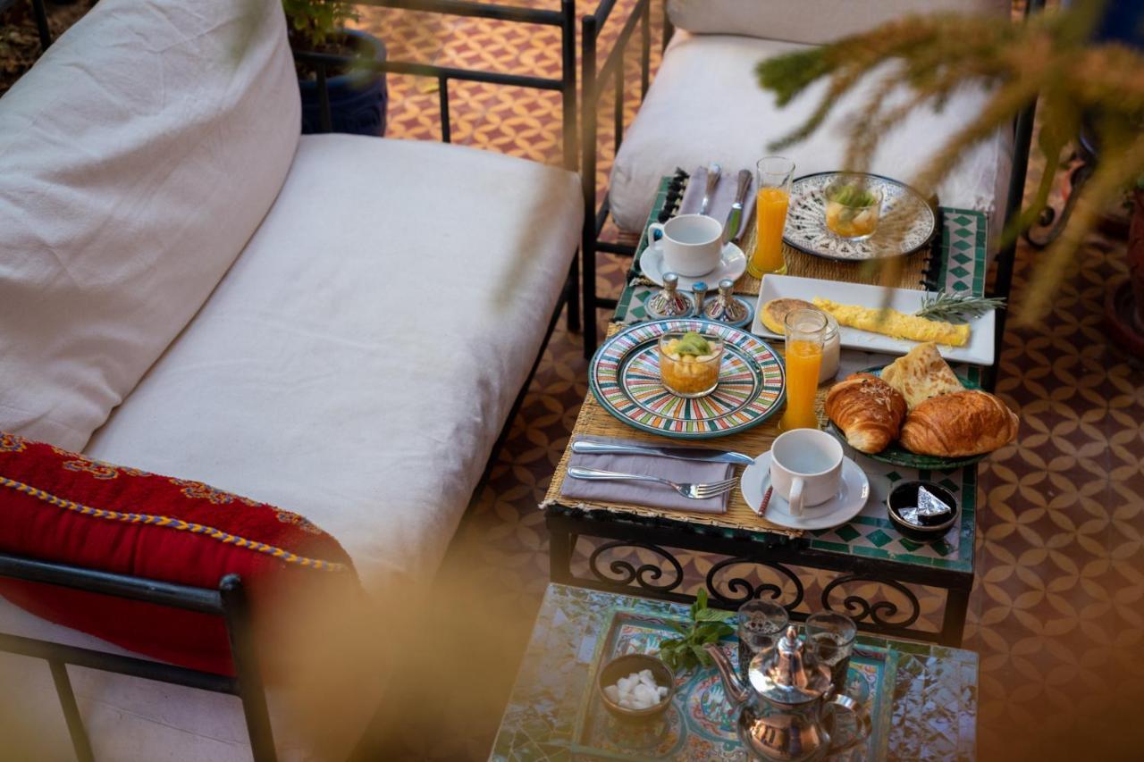 Riad Hanan Варзазат Екстериор снимка
