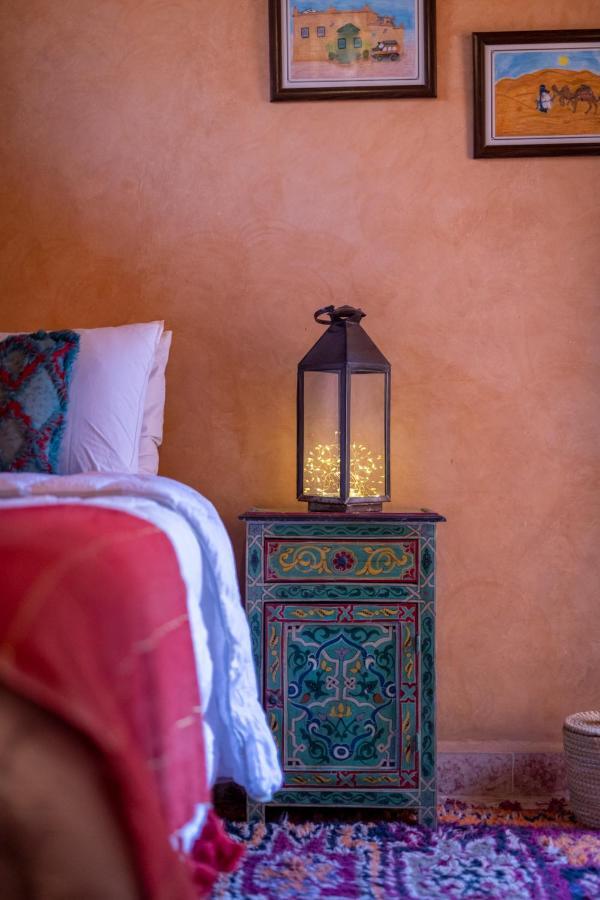 Riad Hanan Варзазат Екстериор снимка