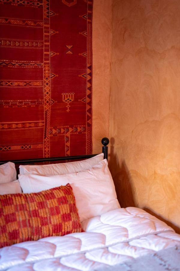 Riad Hanan Варзазат Екстериор снимка