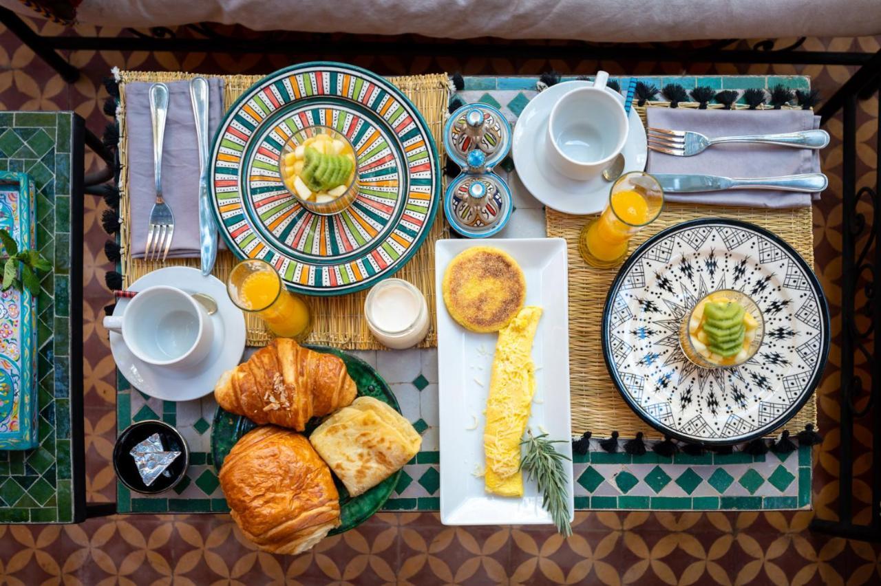 Riad Hanan Варзазат Екстериор снимка