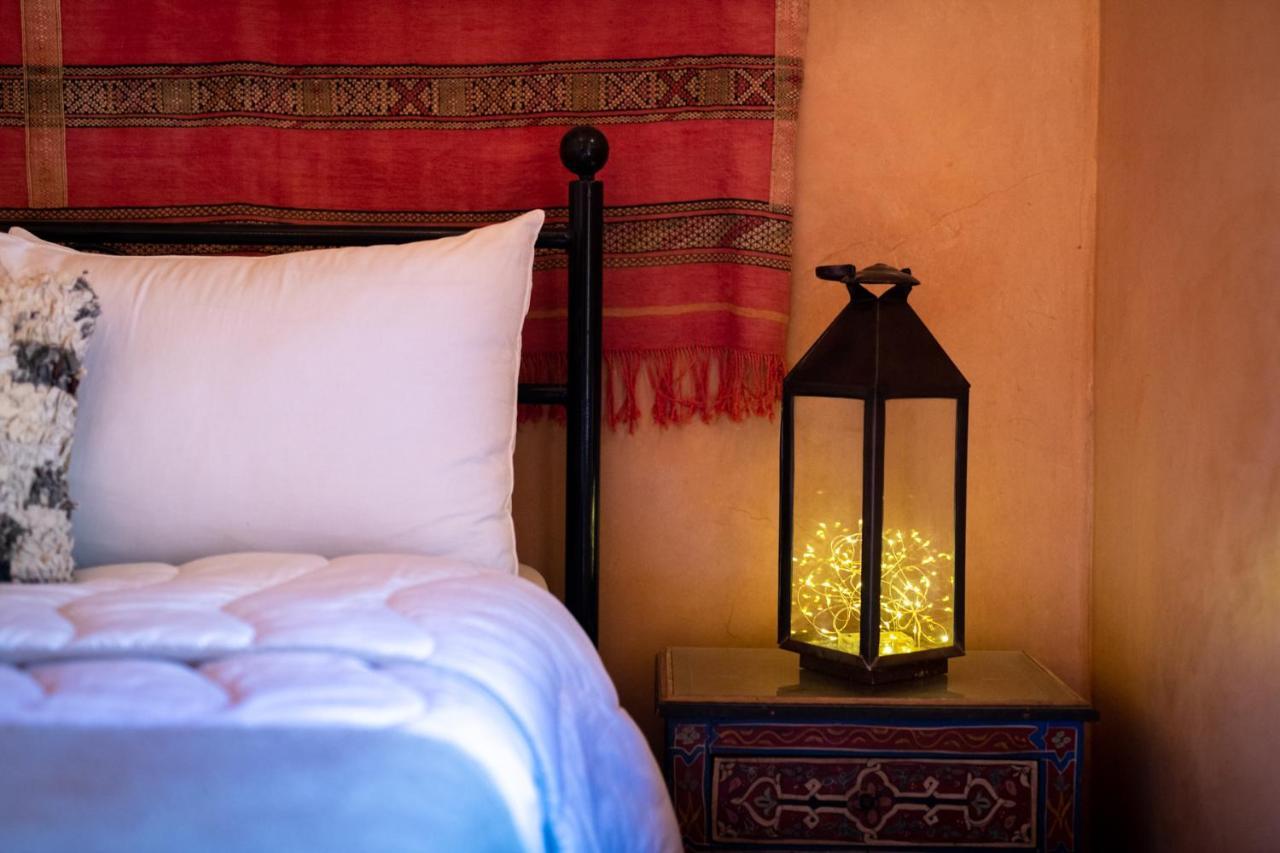 Riad Hanan Варзазат Екстериор снимка