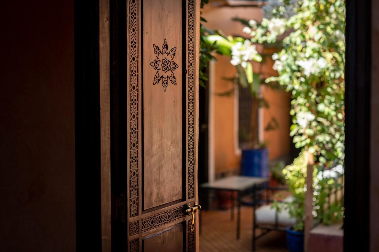 Riad Hanan Варзазат Екстериор снимка