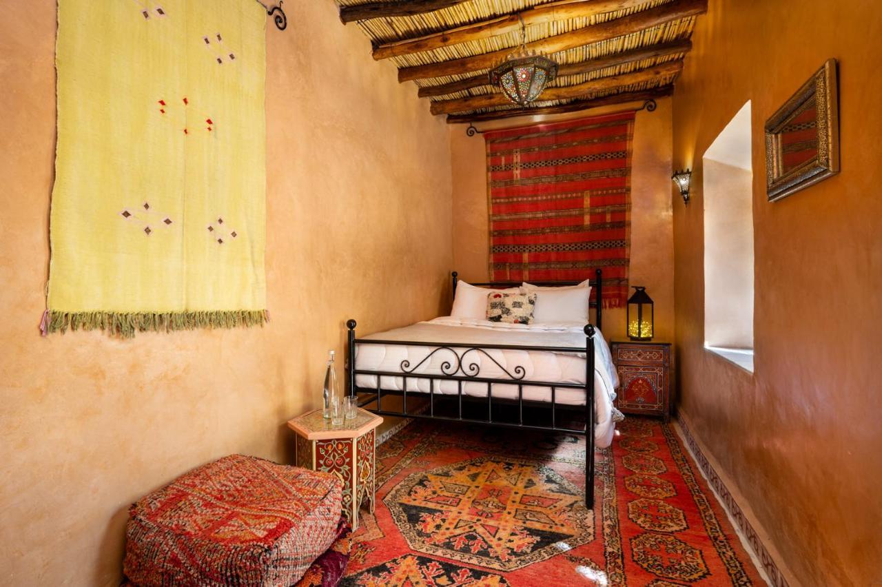 Riad Hanan Варзазат Екстериор снимка